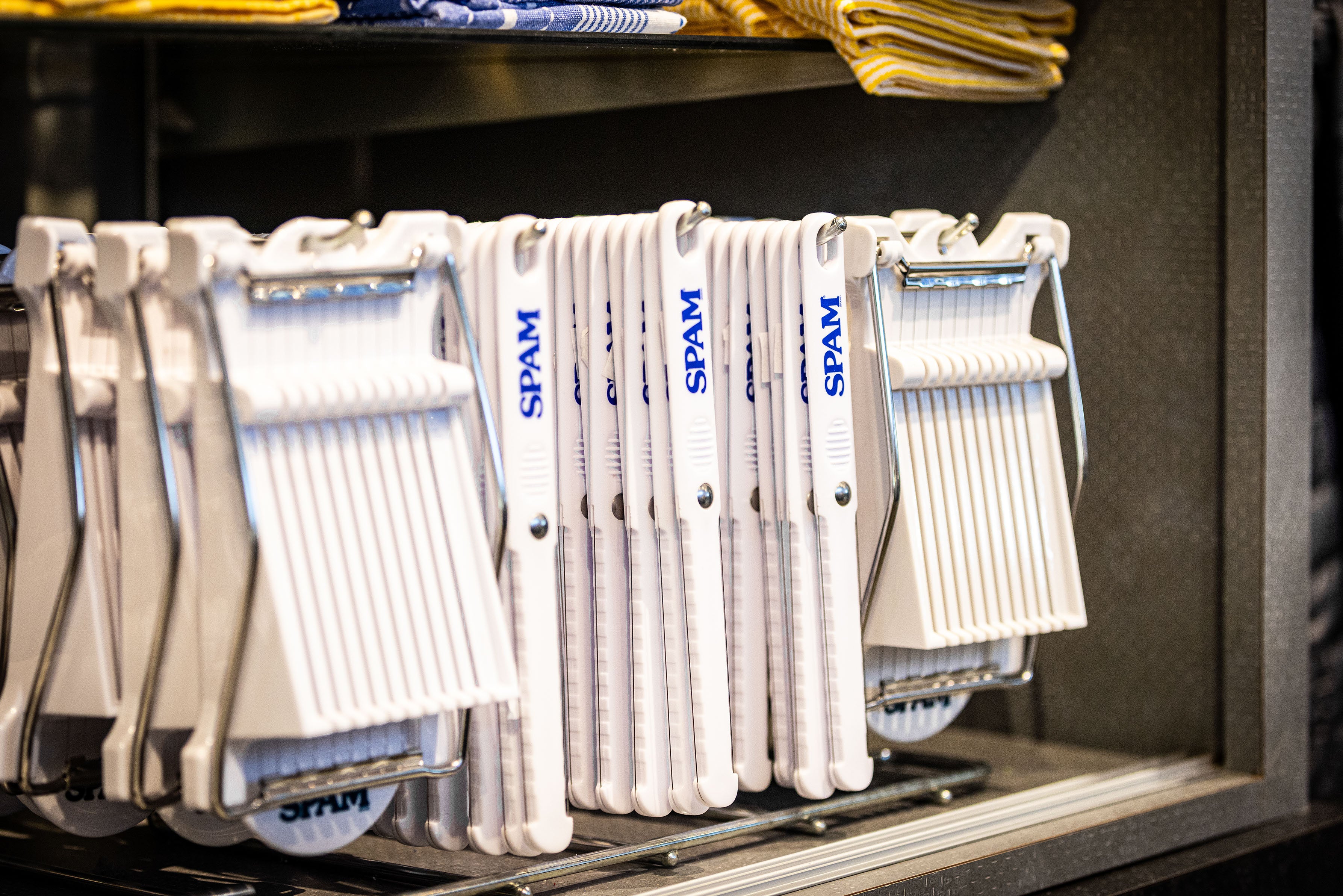 SPAM® Wire Slicer - Image 4
